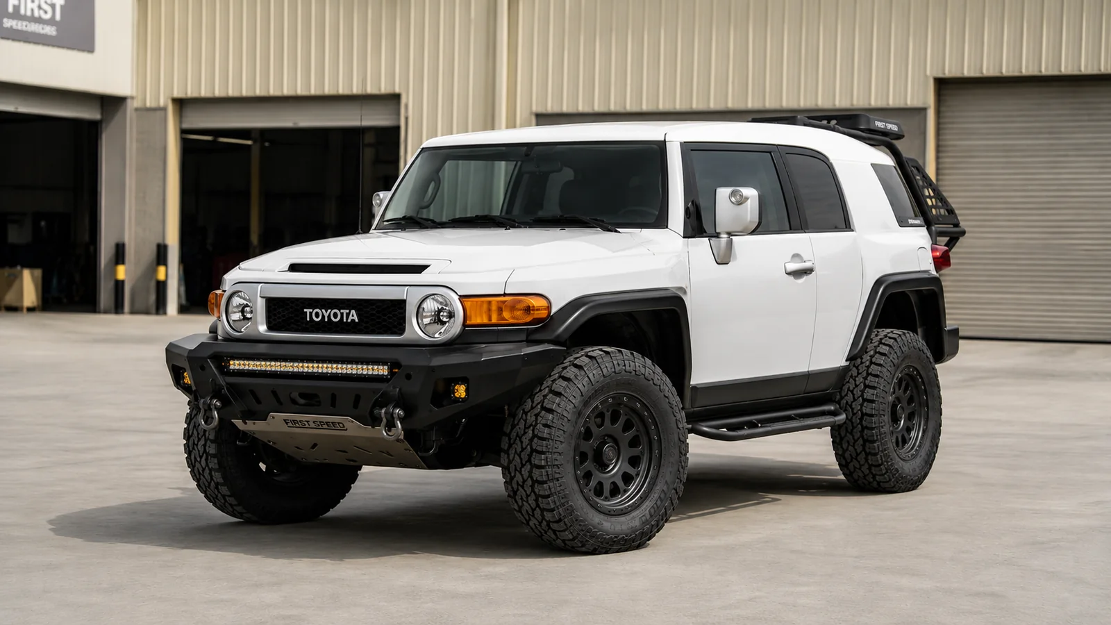 Toyota FJ Cruiser بعد تعديل أوف رود